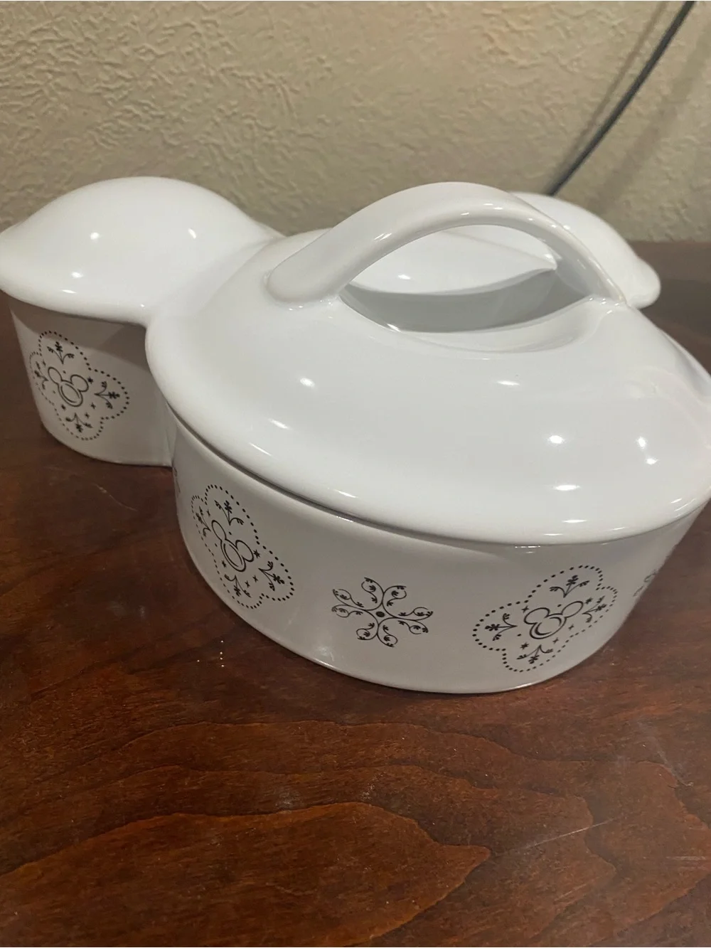 Disney Parks, Mickey Mouse Ears Casserole Serving Dish